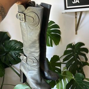 Chloe authentic knee high boots leather grey size 38. Vintage early aughts.